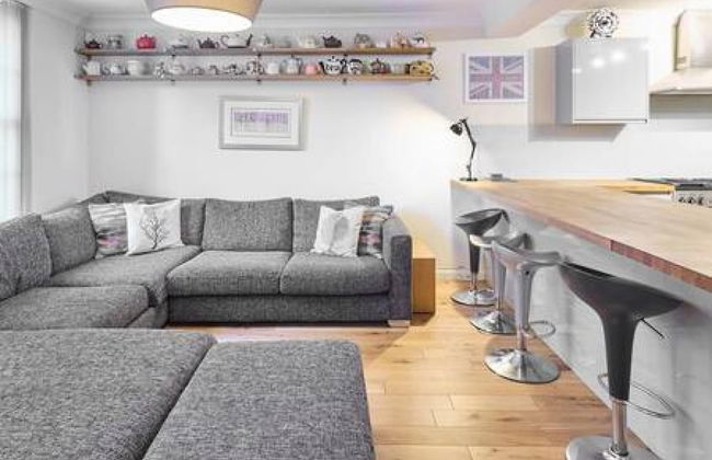 Host Stay Cobb Court - Foto 1