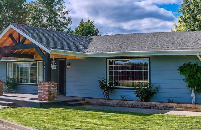 Racing Horse Ranch with Unlimited Golf - Photo 30