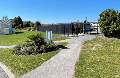 Golden Dunes Retreat, Dog-Friendly Stay at Par Sands Holiday Park, Cornwall - Photo 41