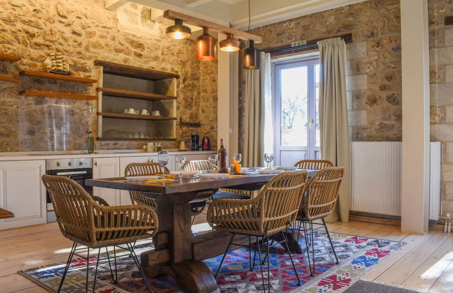 Secluded Mountain Refuge - Theonimfi Paradise Gem - Foto 1