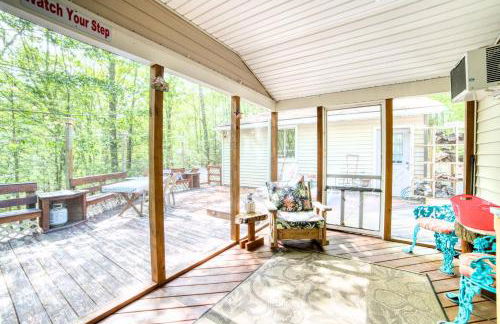 1mi to Lake Wallenpaupack | Firepit | Pet Friendly - Foto 31