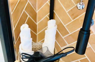 Golden Suite Plaza - Photo 18