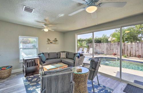 Pet-Friendly Merritt Island Home with Heated Pool - Foto 6