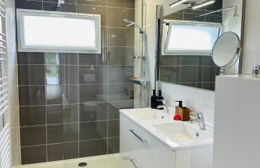 La Marine - Maison Cesson Sévigné Spa & jeux - Foto 8