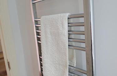 Luxury 2-Bed Flat Central Ipswich Parking - Foto 8