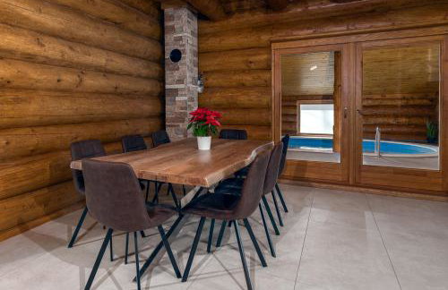 Loghouse Madeira, Fužine. - Foto 22