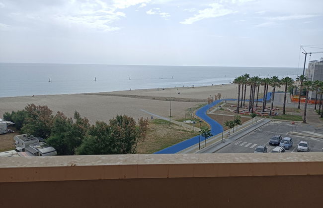 Seafront Apartment for Rent 6 Sleeps Skyscraper - Foto 27