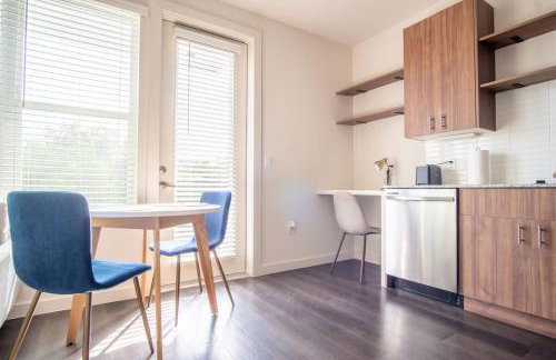 Boulevard Stays Comfortable 1BR Suite w Pool Parking Gym 05 - Foto 9