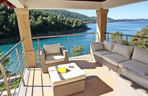 Vila Hera Korčula, Special one, pool, right on the sea,parking, 8 people - Photo 9