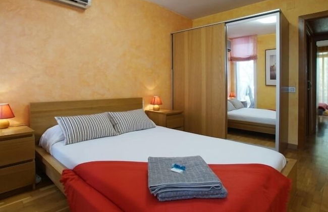 Riva Be my Guest Castelldefels - Photo 3