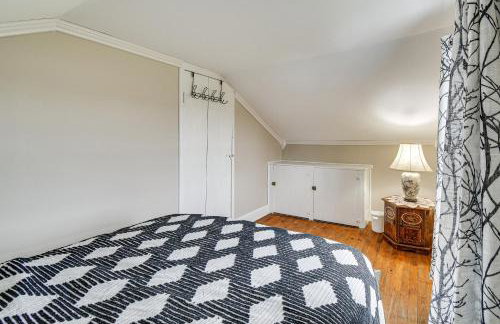 Auburn Finger Lakes Farmhouse with Open Views! - Foto 20