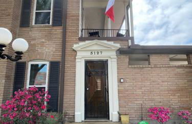 The Royal Room at Galleria - Foto 47