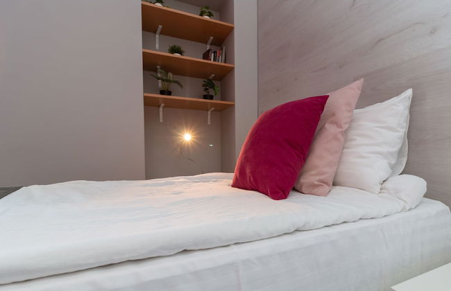 Stories Hub - Photo 21