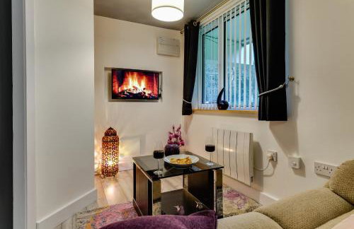 1 Bedroom Swinley Apartment l Free Parking l Wigan Royal Infirmary l Haigh Hall l Central Location - Foto 2