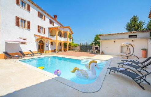 Lovely Home In Motovun With Sauna - Foto 1