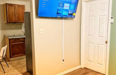 Downtown Fort Smith Apartment with Yard Pet Friendly - Foto 3