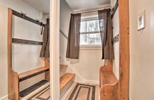 Half-Mi to Trails Rustic Soda Springs Cabin! - Foto 12