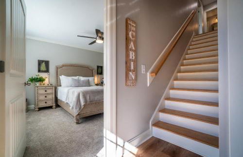 Par-Tee Haus I- Game Room & Hot Tub-Walk to Helen - Foto 46