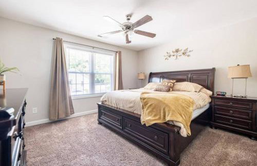 6 Bedrooms Sleeps 16 Great Area - Photo 5