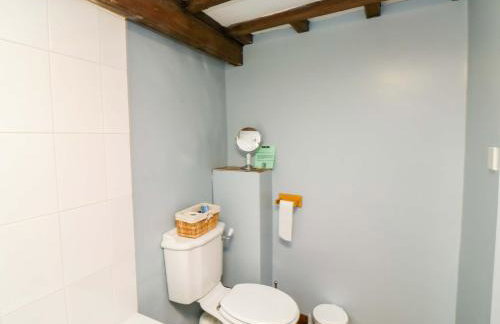 Swallows Nest - Photo 18