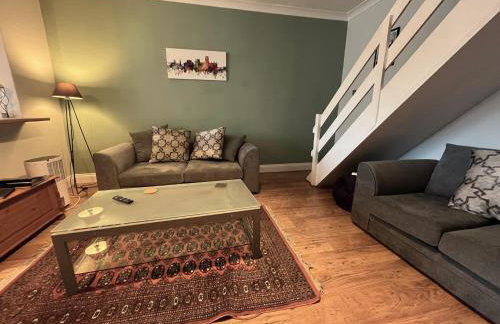 Durham 3 Bedroom House With Parking - Foto 20