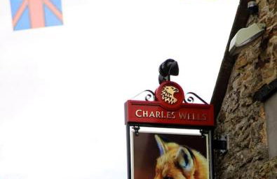 One Bedroom Character Cottage - Photo 13