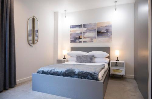 Newly Furnished Apt w/ Patios - Hampstead Heath - Foto 4