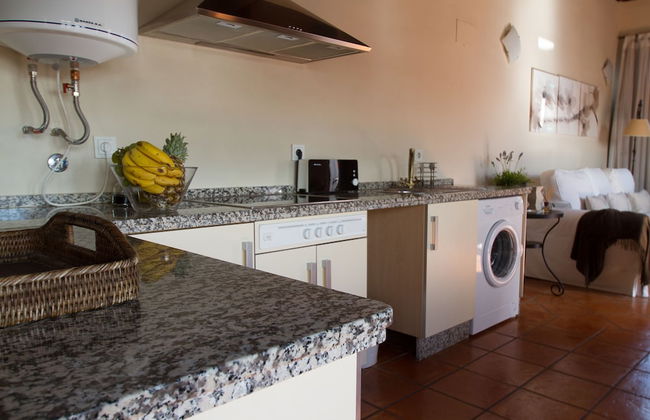 Apartamentos Los Patios de la Judería - Photo 39