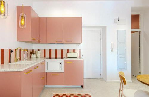 Apartment with exceptional charm in historic center of Alicante - Photo 22