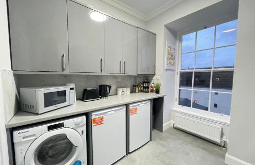 Celtic Apartment in the Heart of Central Edinburgh - Photo 11