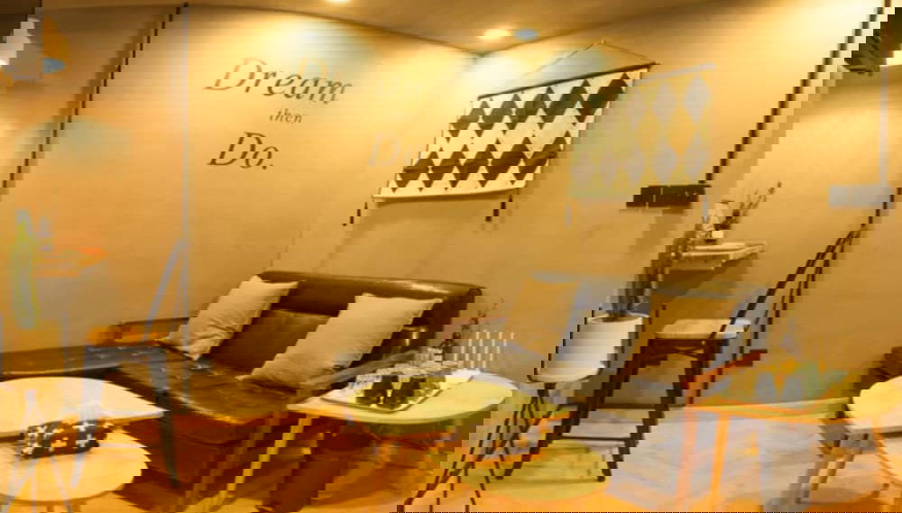 Welcome Home Courtyard-Black Boutique - Foto 1, Imagen principal