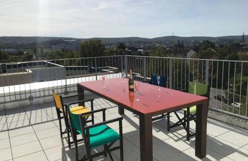 The Penthouse - Foto 1