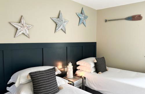 Harbour Way Cottage by Coast & Country Stays - Photo 7