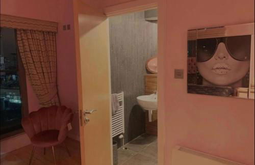 Designer Penthouse with Riverviews - G1 Glasgow City Centre, 3 Bedrooms, 2 Bathrooms, 1 Living room / Kitchen. Full Floor, Wrap Around Terrace, Panoramic Views, Off Central Station / Buchanan Street - Foto 12