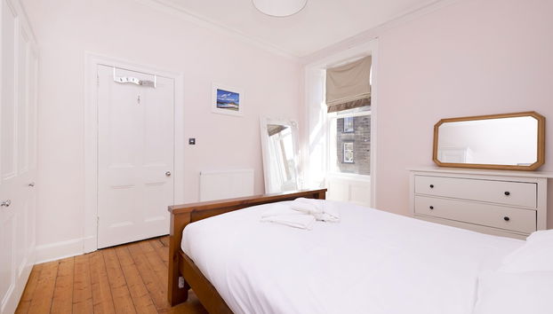 JOIVY Gorgeous 1-Bed Flat With A Shared Garden - Foto 2, Habitación