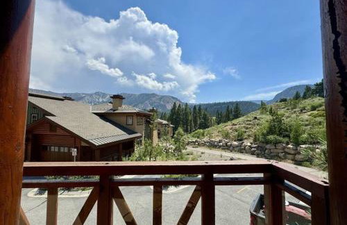 Luxury Townhome w/ Views, Private Jacuzzi & Garage - Foto 29