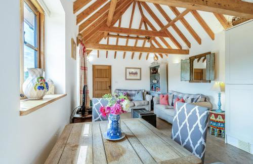 Coblye Barn - Photo 4