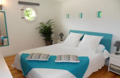 Les Hauts d'Eyragues gîte Aigue Marine Meublé classé 4 étoiles - Foto 18