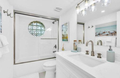 Luxury Beachside Condo 1 Steps to the Beach - Foto 39