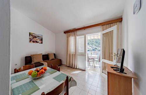 Apartments Kuzma - One-Bedroom Apartment with Balcony and Sea View - Foto 12