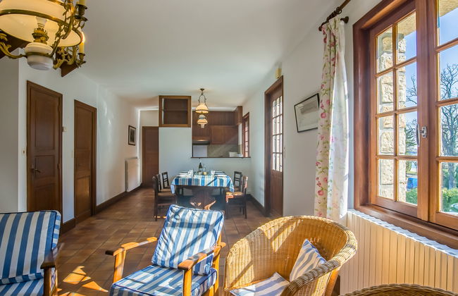 4 bedroom House in Névez with garden and terrace - Photo 10