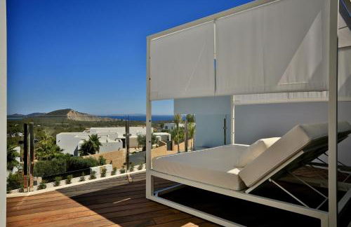 Serene Escape: Seaside Villa in Ibiza, 1001 - Foto 39