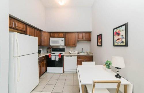 Parking - Walkable - GroupStays - Washer - Foto 10