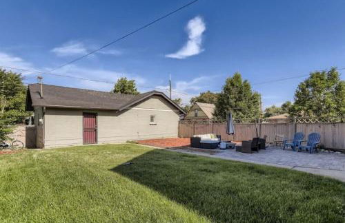 A Pet Friendly And Remodeled I Near RiNo Where Sleeps 7 - Photo 16