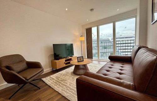 Luxury 2 bed Apt Near Ascot & Windsor - Foto 1