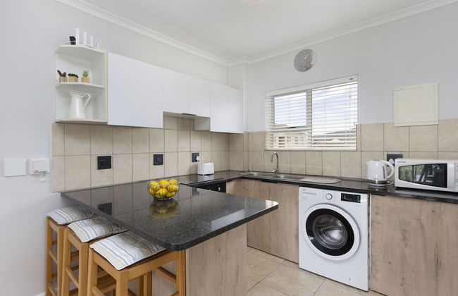 Big Bay Beach Club 22 by HostAgents - Photo 8