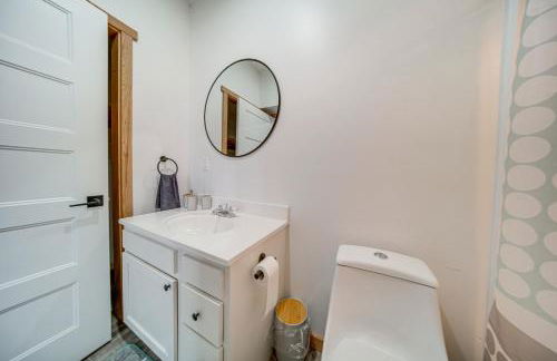 4 Mi to Lake Golf-View Erie Condo with Porch - Foto 12