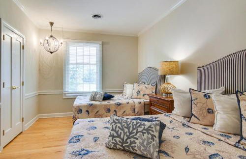 Waterfront Cambridge Gem with Hot Tub, Pool and Dock! - Foto 23