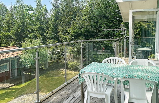 6 Person Holiday Home in Savsjo - Foto 14