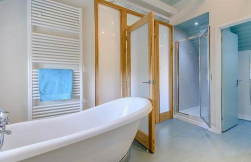 The Hideaway The Den - Photo 19